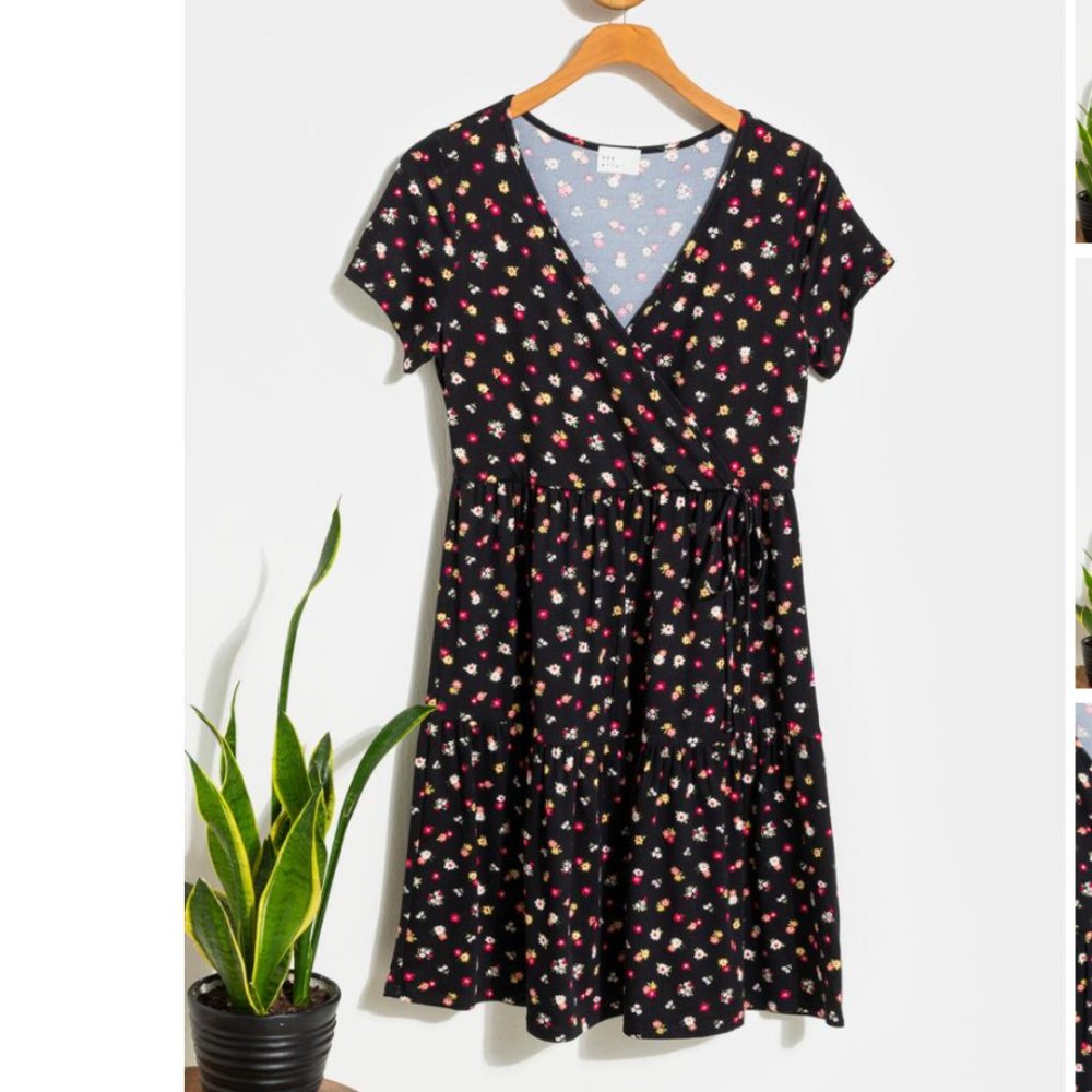 NWT! Francesca's Black Floral V Neck Tee Dress!